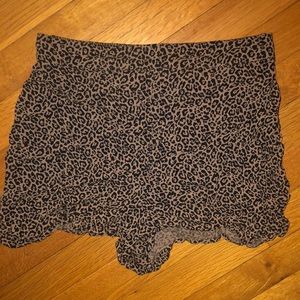 Cloth cheetah shorts